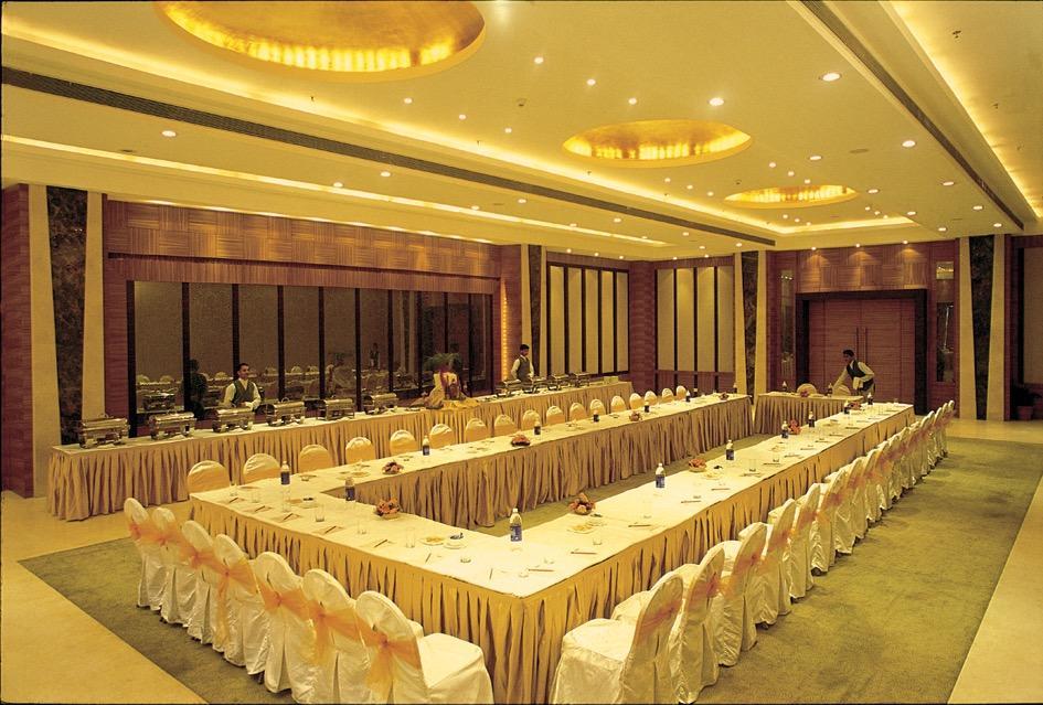 Nirvana Luxury Hotel L Ludhiana Bagian luar foto